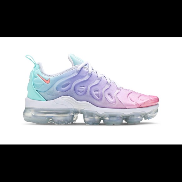 SOLD❌Nike air vapormax plus - Picture 3 of 16
